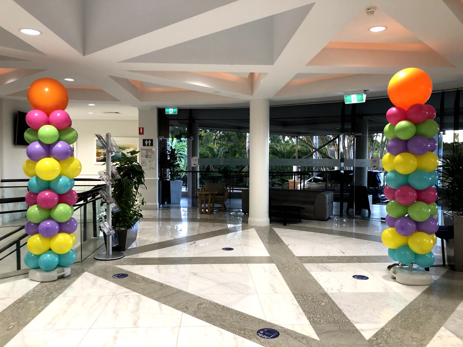 Balloon Columns
