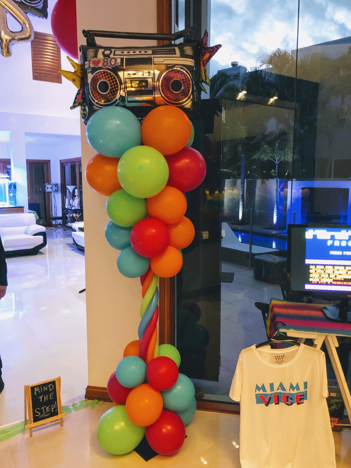 Balloon Columns